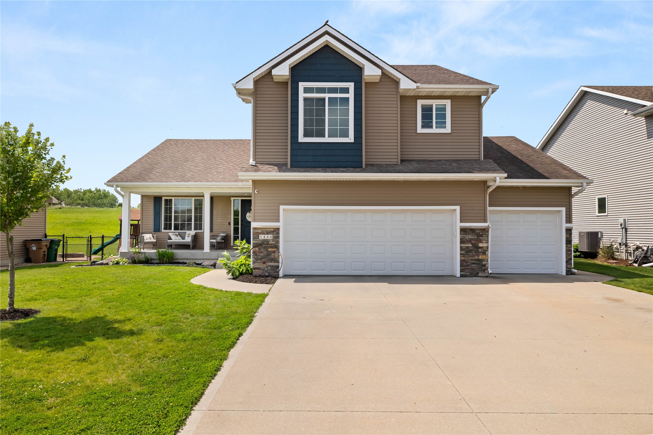 1444 Marina Cove Drive, Polk City, Iowa image 1