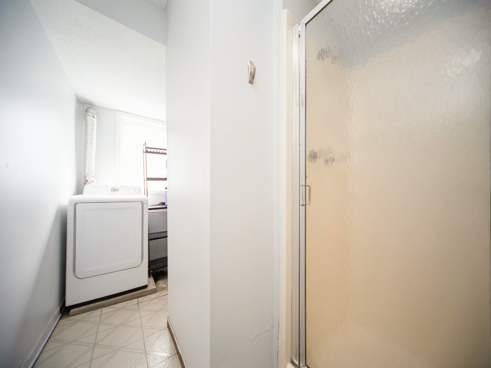 1019 Maplenol Drive, West Des Moines, Iowa image 22