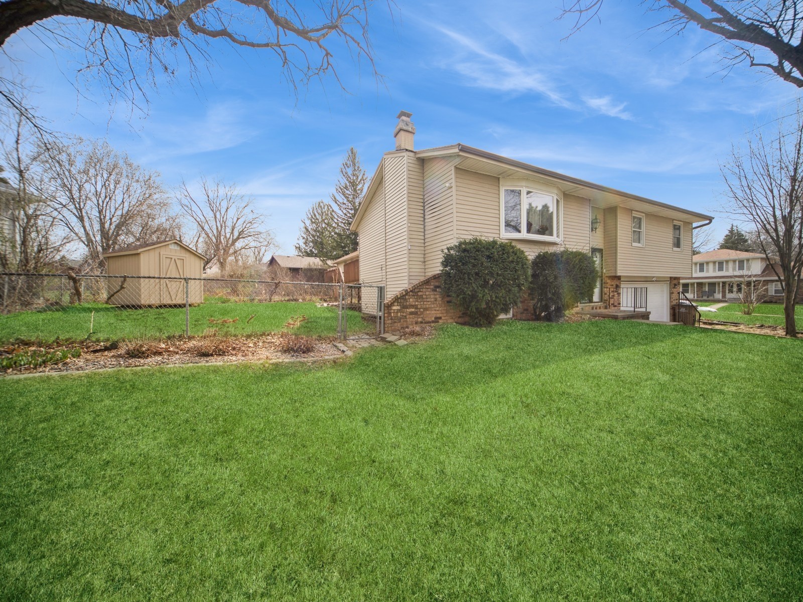 1019 Maplenol Drive, West Des Moines, Iowa image 32