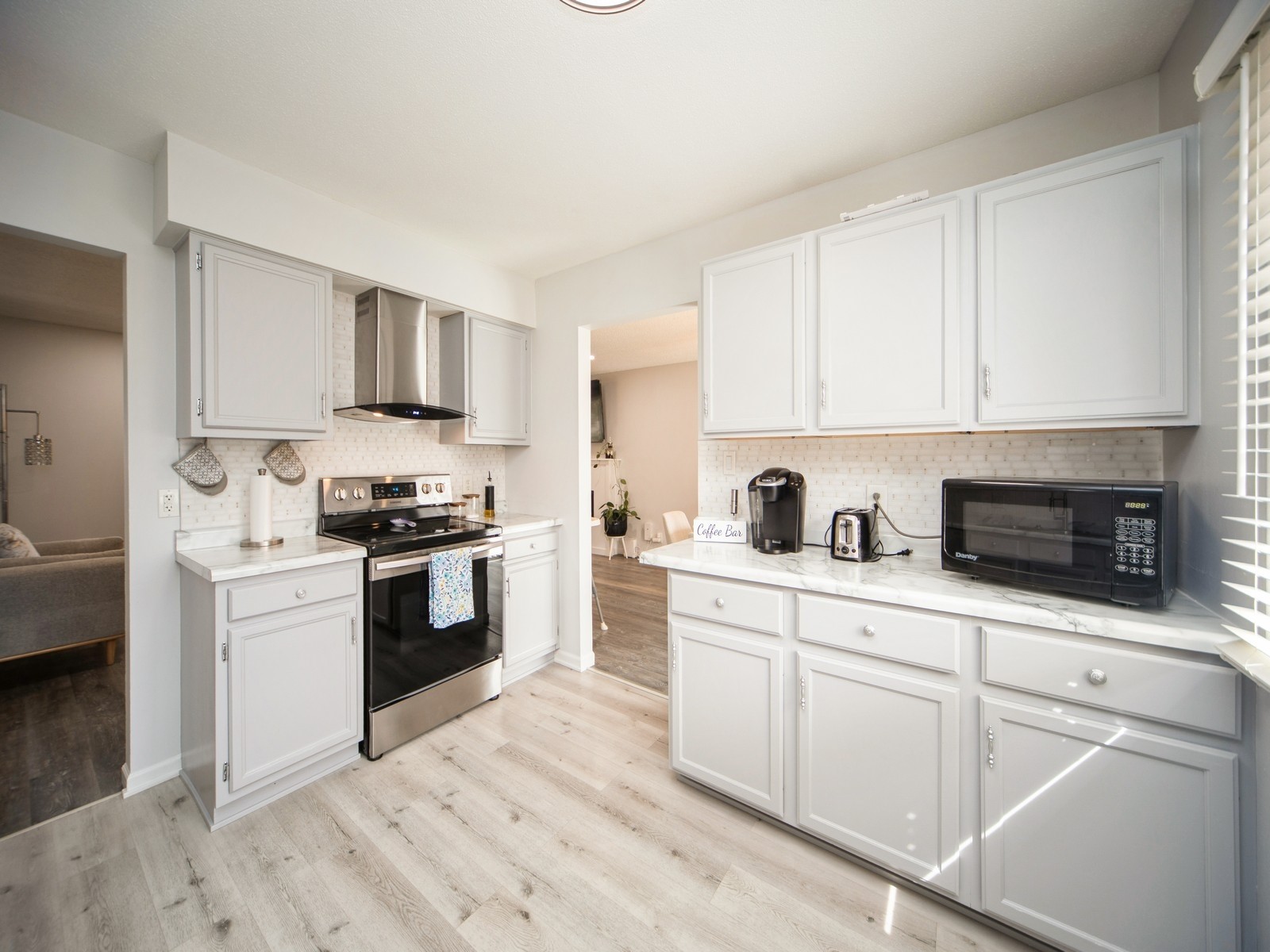 1019 Maplenol Drive, West Des Moines, Iowa image 10