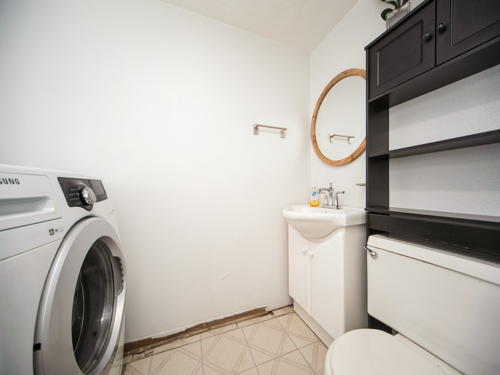 1019 Maplenol Drive, West Des Moines, Iowa image 23