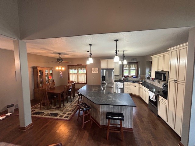 726 Country View Drive, Toledo, Iowa image 4