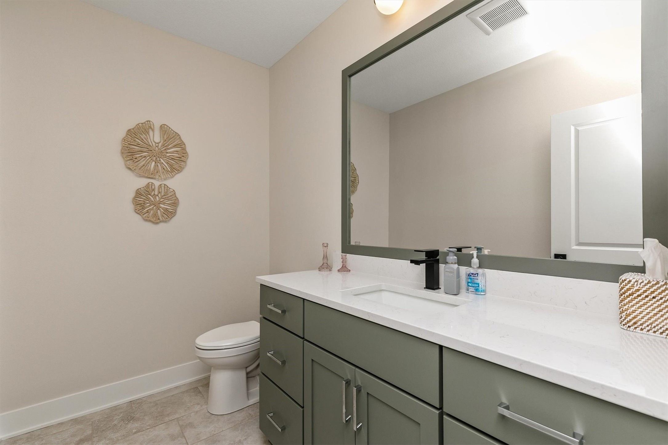 West Des Moines, Iowa, 50265, United States, 5 Bedrooms Bedrooms, ,6 BathroomsBathrooms,Residential,Active,2032446