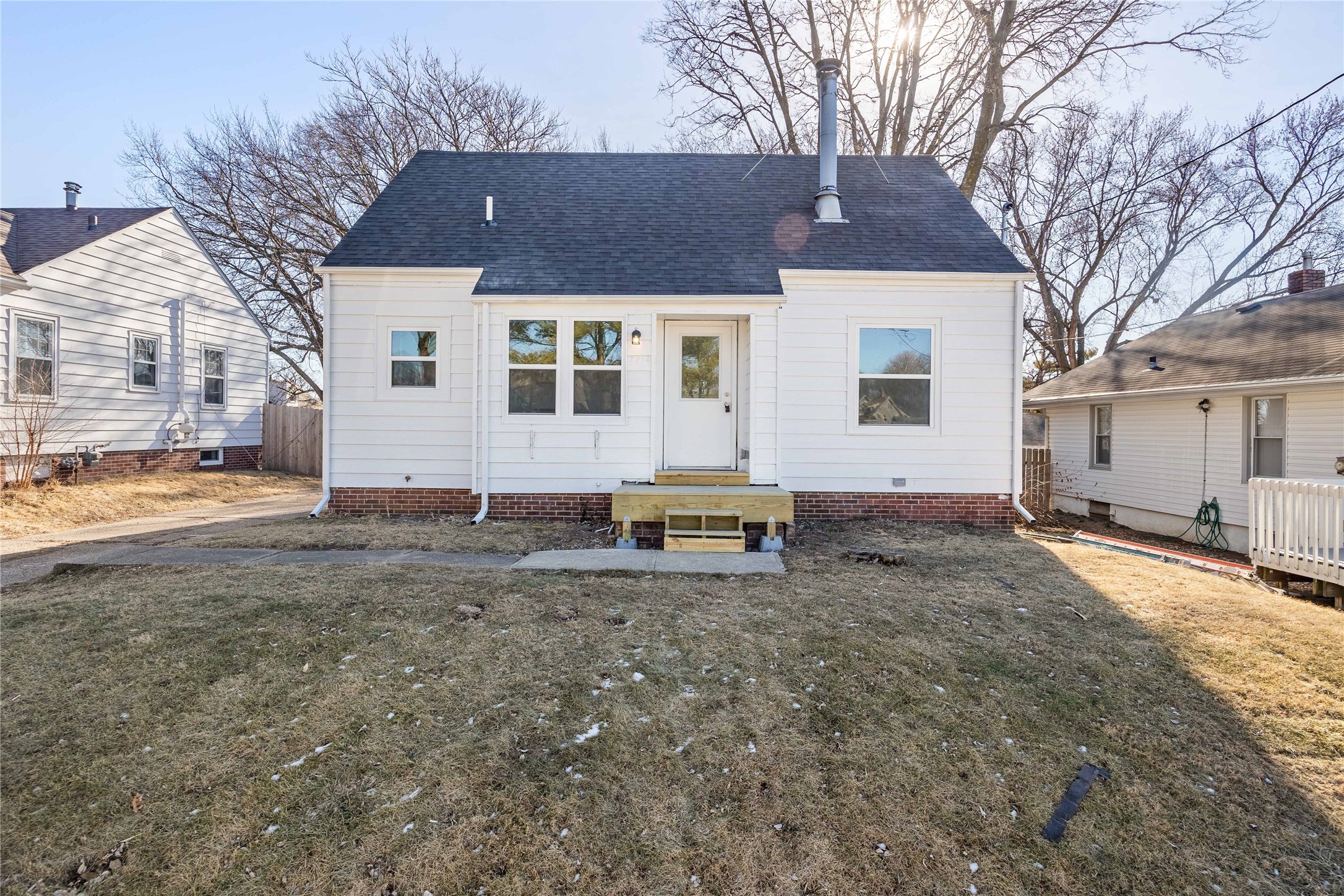 3912 Center Street, Des Moines, Iowa image 1
