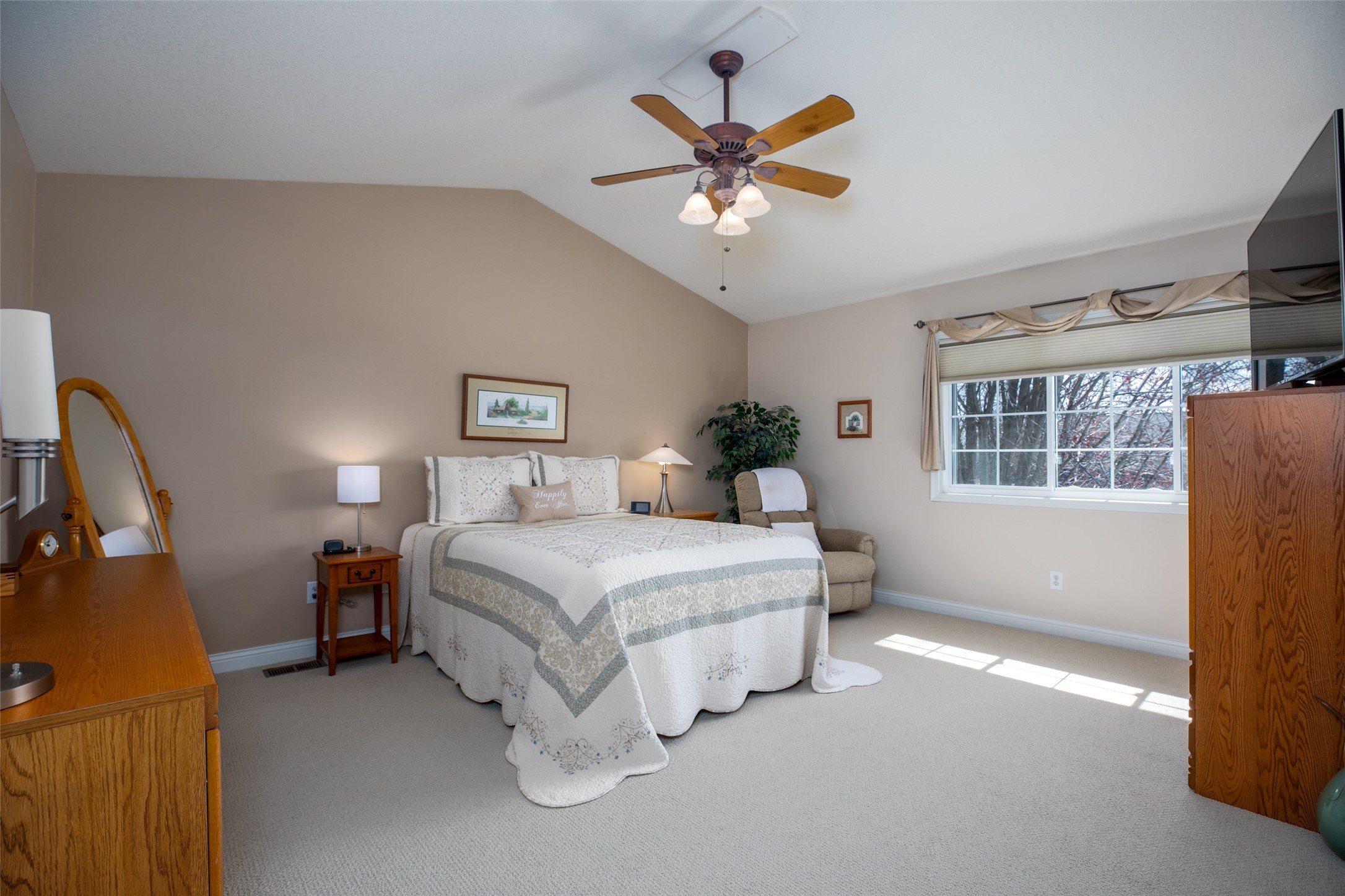4381 Ashley Park Drive, West Des Moines, Iowa image 12