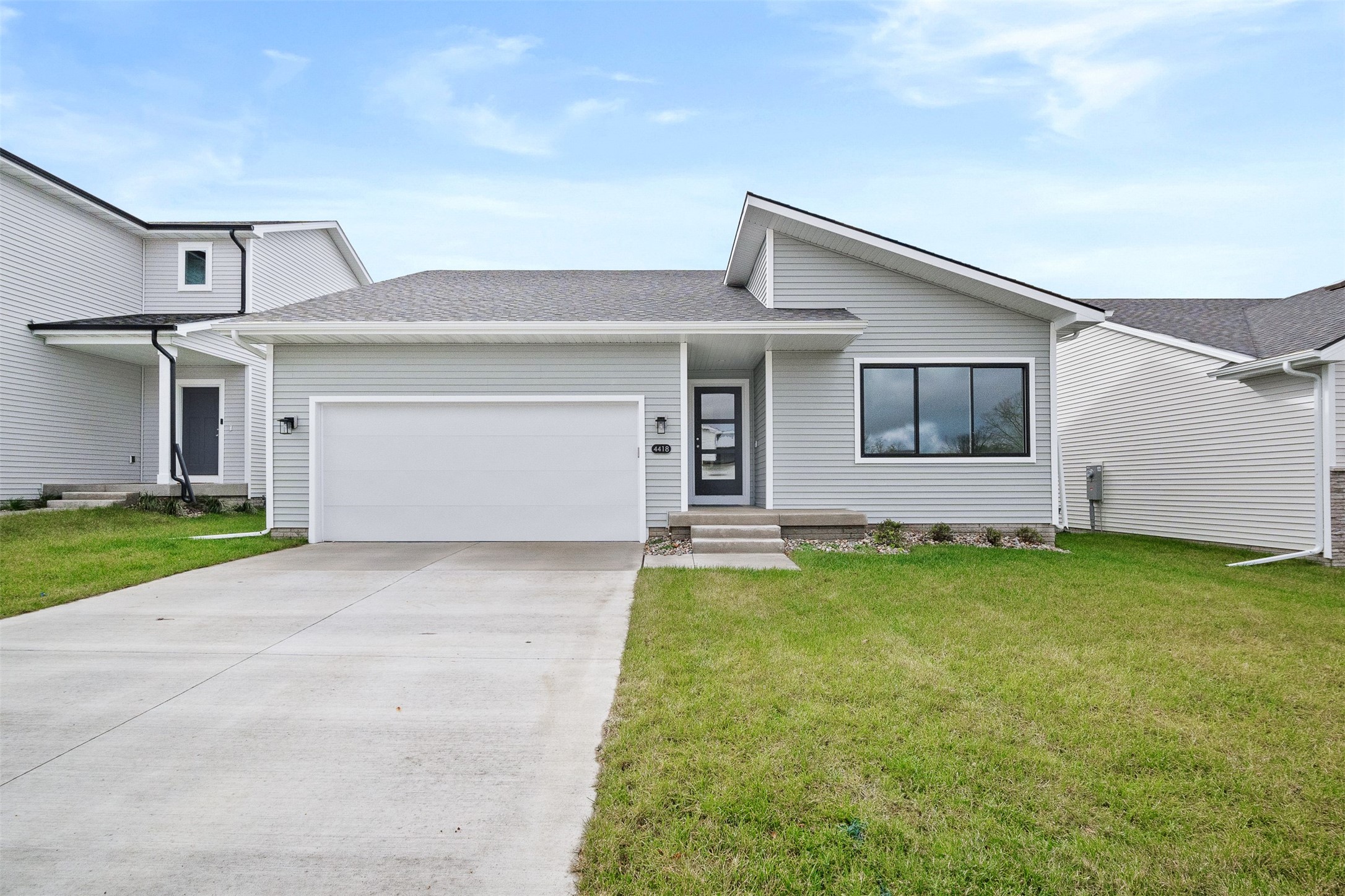 4412 Honey Bee Ridge, Des Moines, Iowa image 1