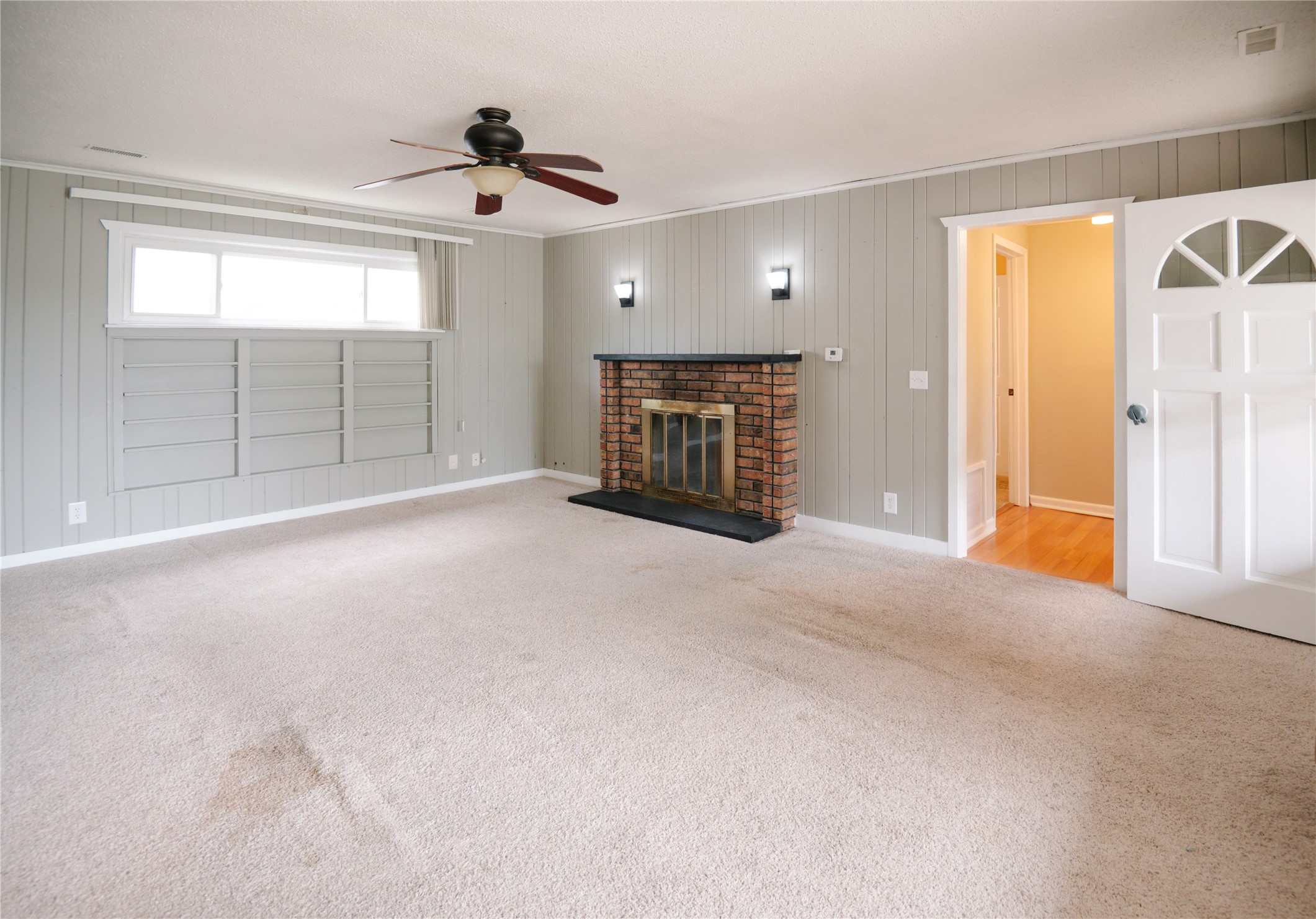 101 E Cronkhite Street, Knoxville, Iowa image 6
