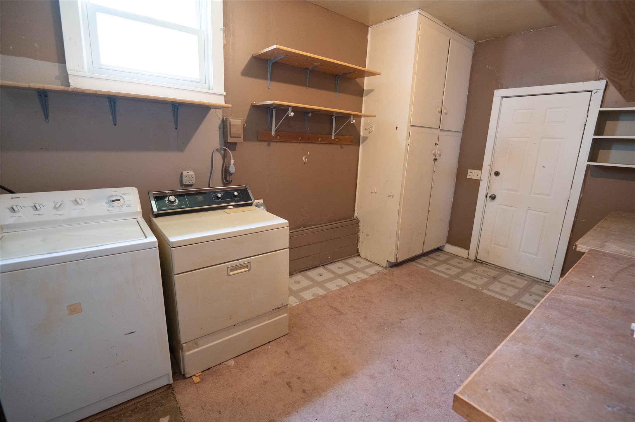 101 E Cronkhite Street, Knoxville, Iowa image 16