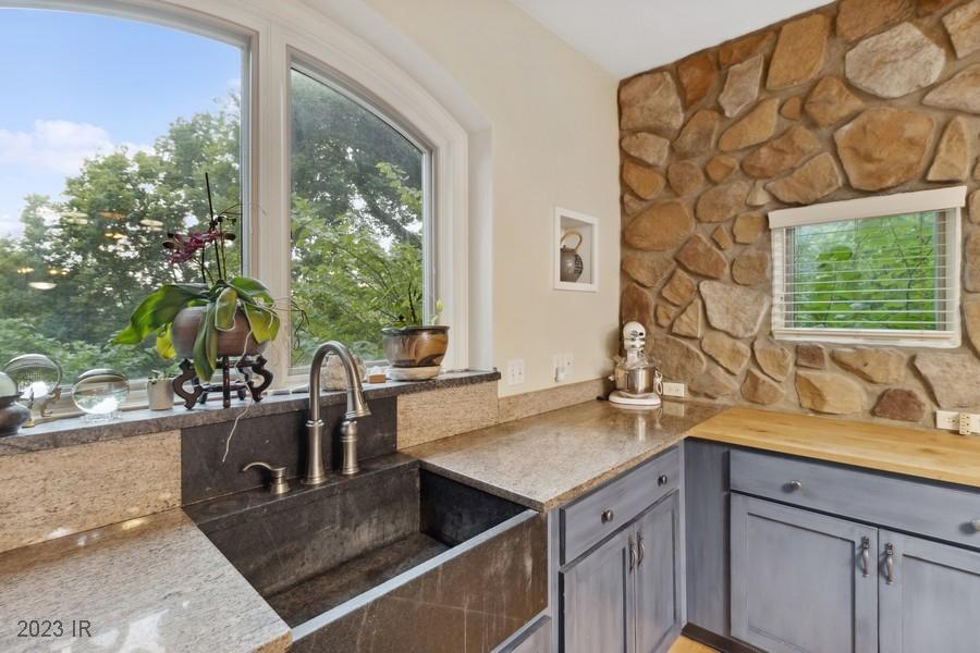 3306 John Lynde Road, Des Moines, Iowa image 10