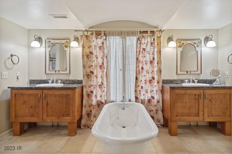 3306 John Lynde Road, Des Moines, Iowa image 17