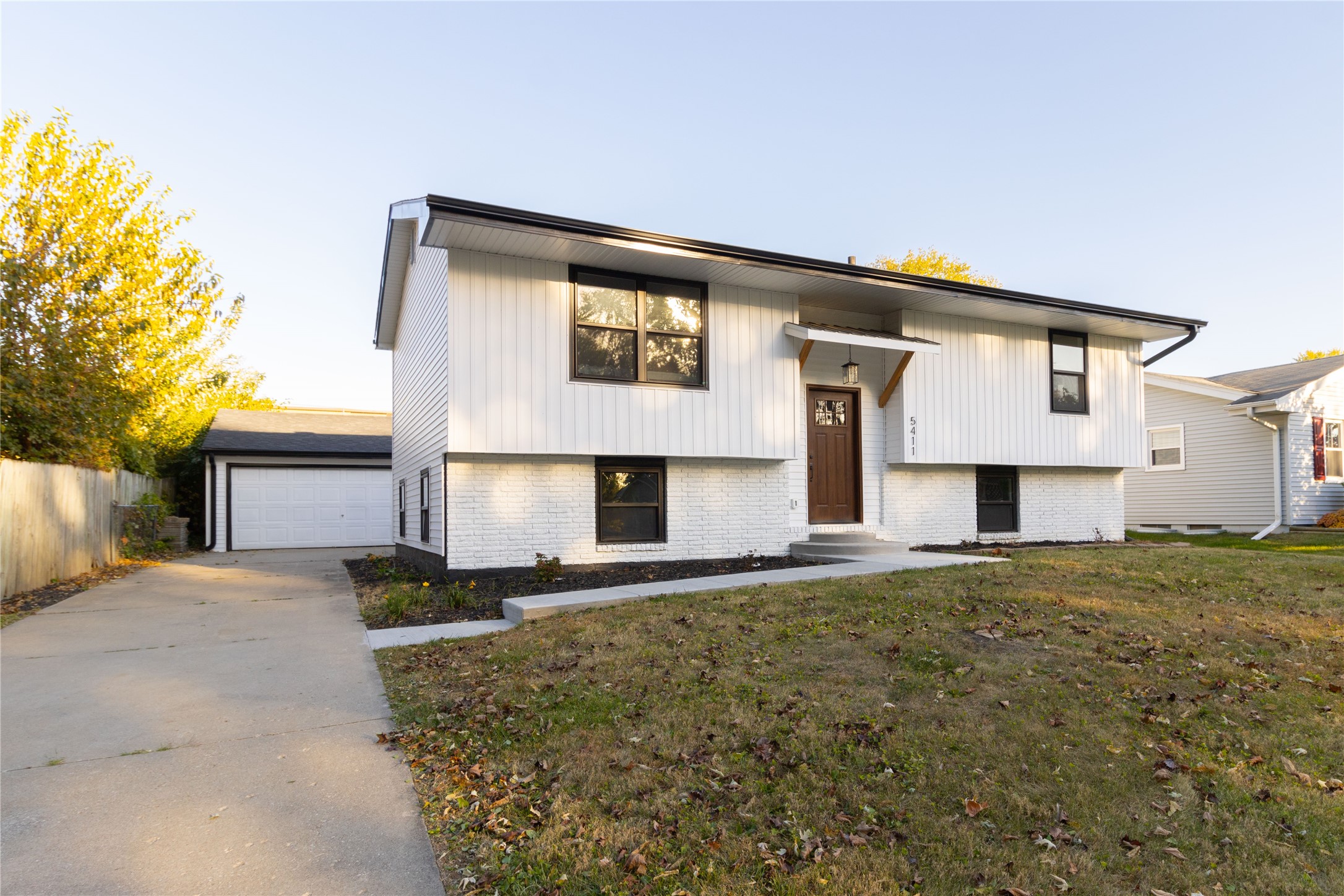 5411 SE 7th Street, Des Moines, Iowa image 1