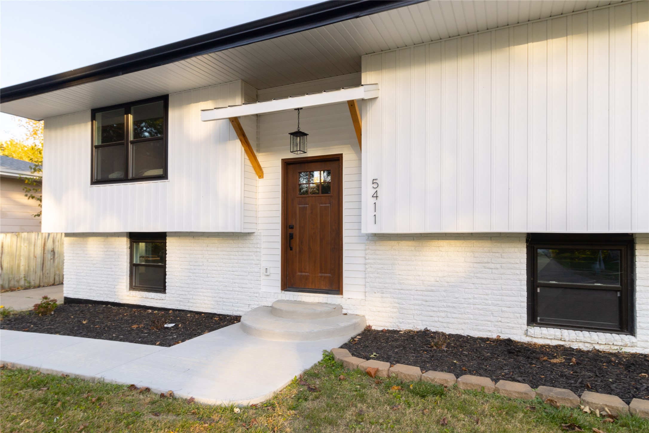 5411 SE 7th Street, Des Moines, Iowa image 2