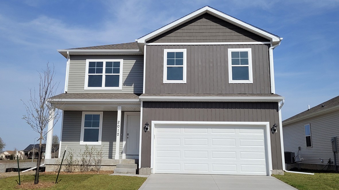 400 Quetzal Drive, Norwalk, Iowa image 1
