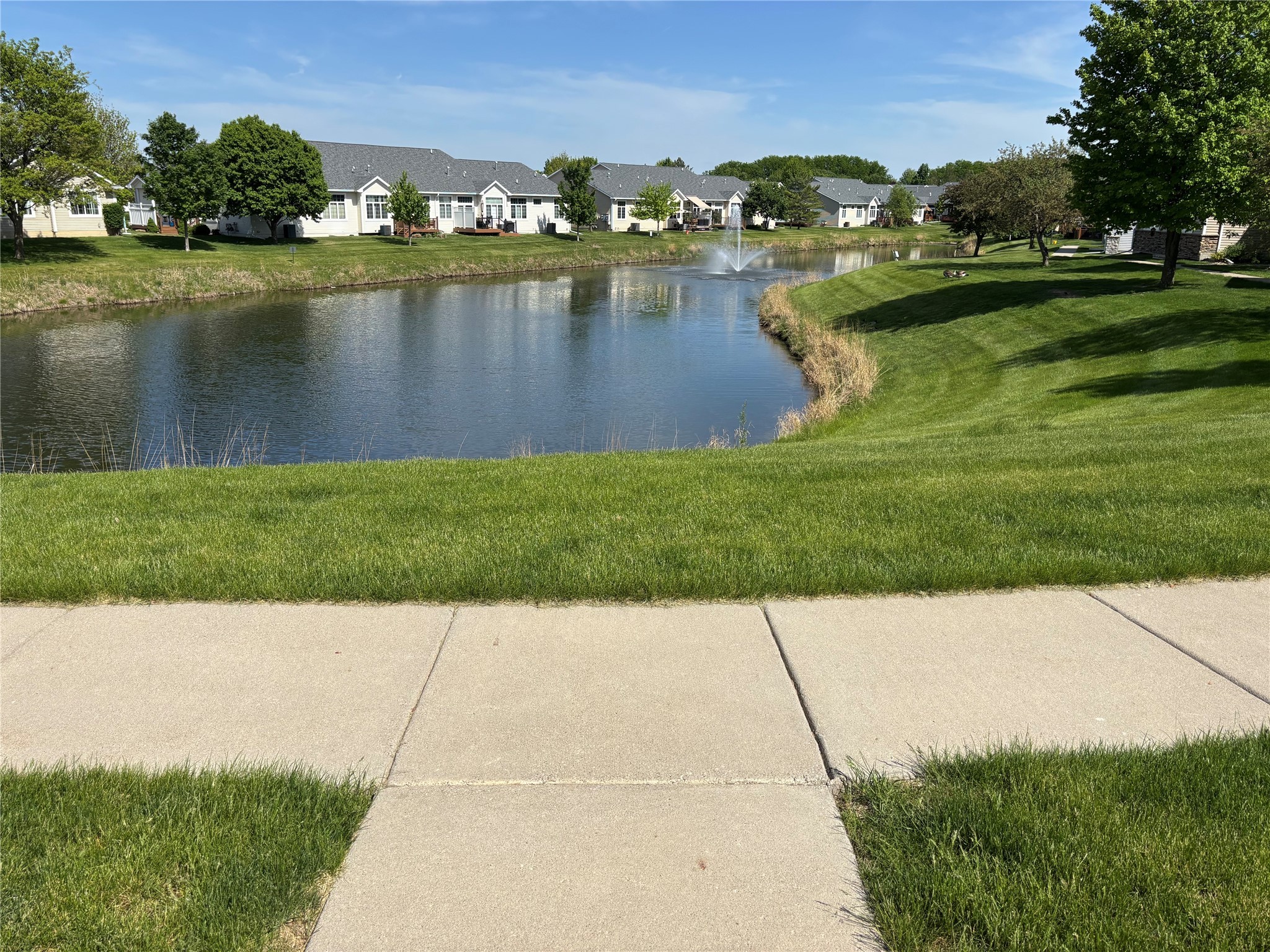1222 SE Williams Court, Waukee, Iowa image 3