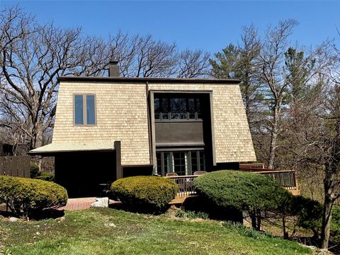 Homes For Sale - 3225 Terrace Drive<br/> Des Moines, IA 50312