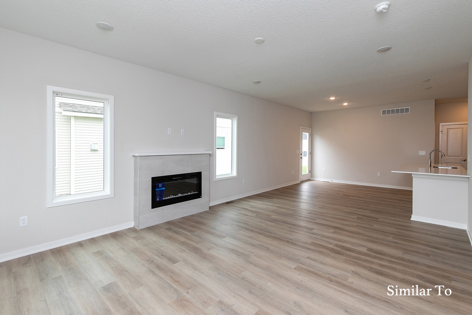 940 Sawgrass Drive, Norwalk, Iowa image 6