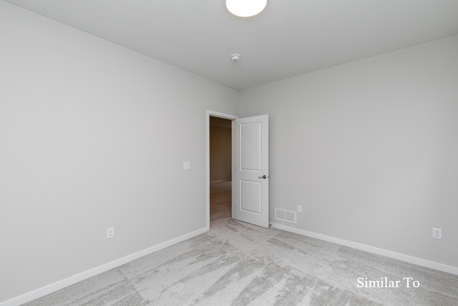 940 Sawgrass Drive, Norwalk, Iowa image 28