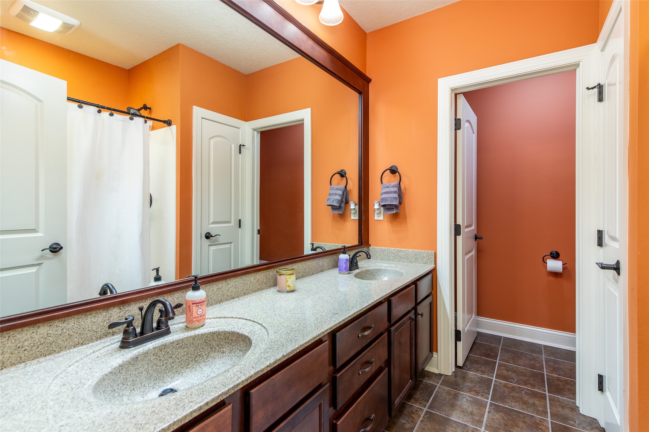 2507 Coyote Drive, Ames, Iowa image 28