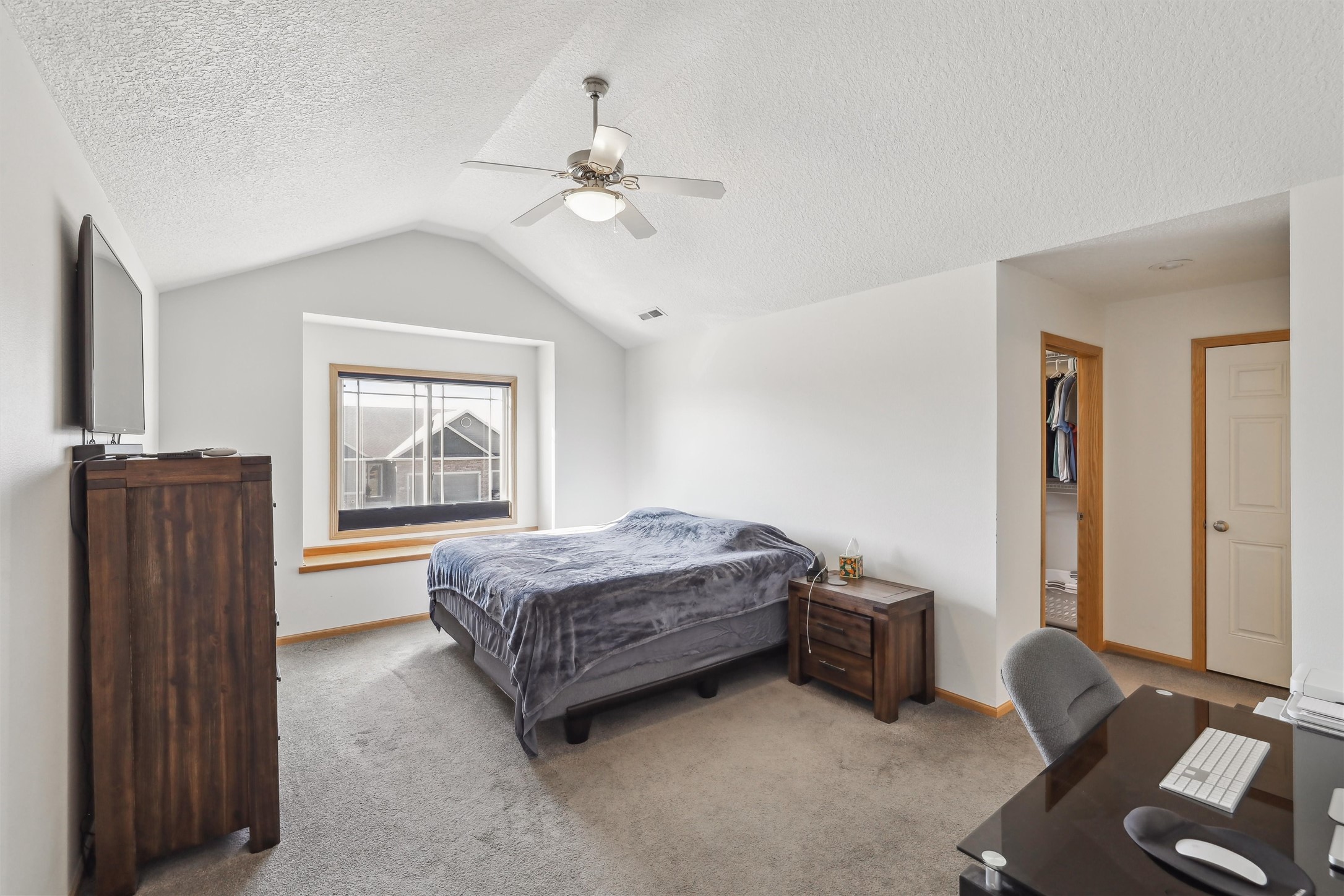 1416 Linden Circle, Adel, Iowa image 13