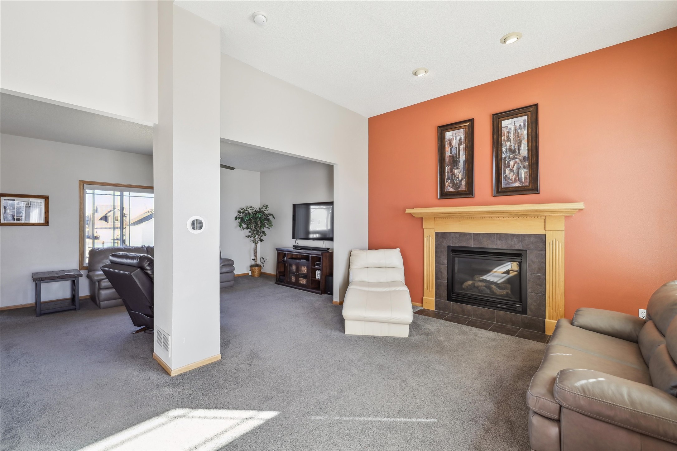 1416 Linden Circle, Adel, Iowa image 6