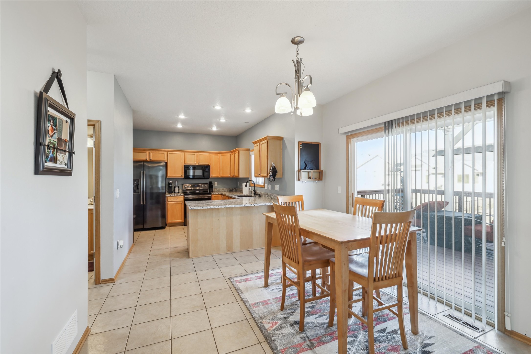 1416 Linden Circle, Adel, Iowa image 4