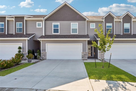 Condo For Sale - 1211 NW 33rd Lane<br/> Polk County, Ankeny, IA 50023