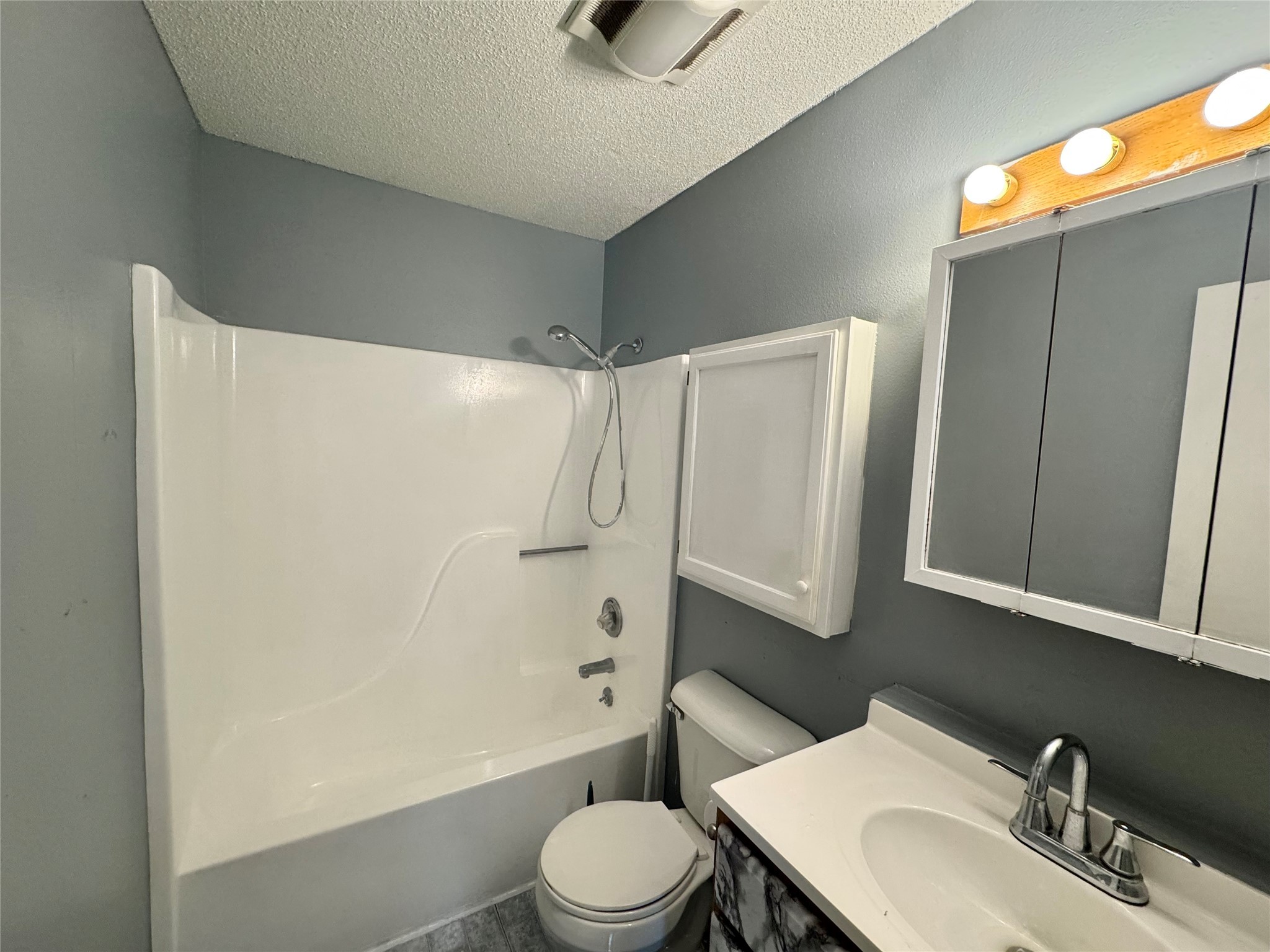 408 E Payton Avenue, Des Moines, Iowa image 14