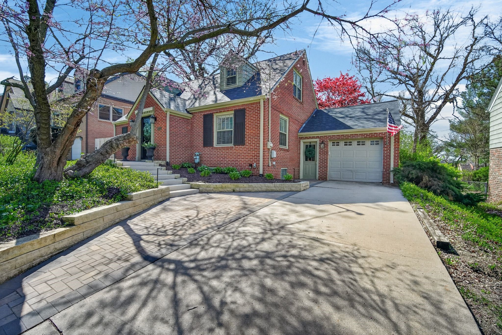 5712 Harwood Drive