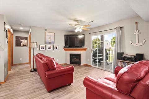 Condo For Sale - 701 SE Dovetail Road #7<br/> Polk County, Grimes, IA 50111