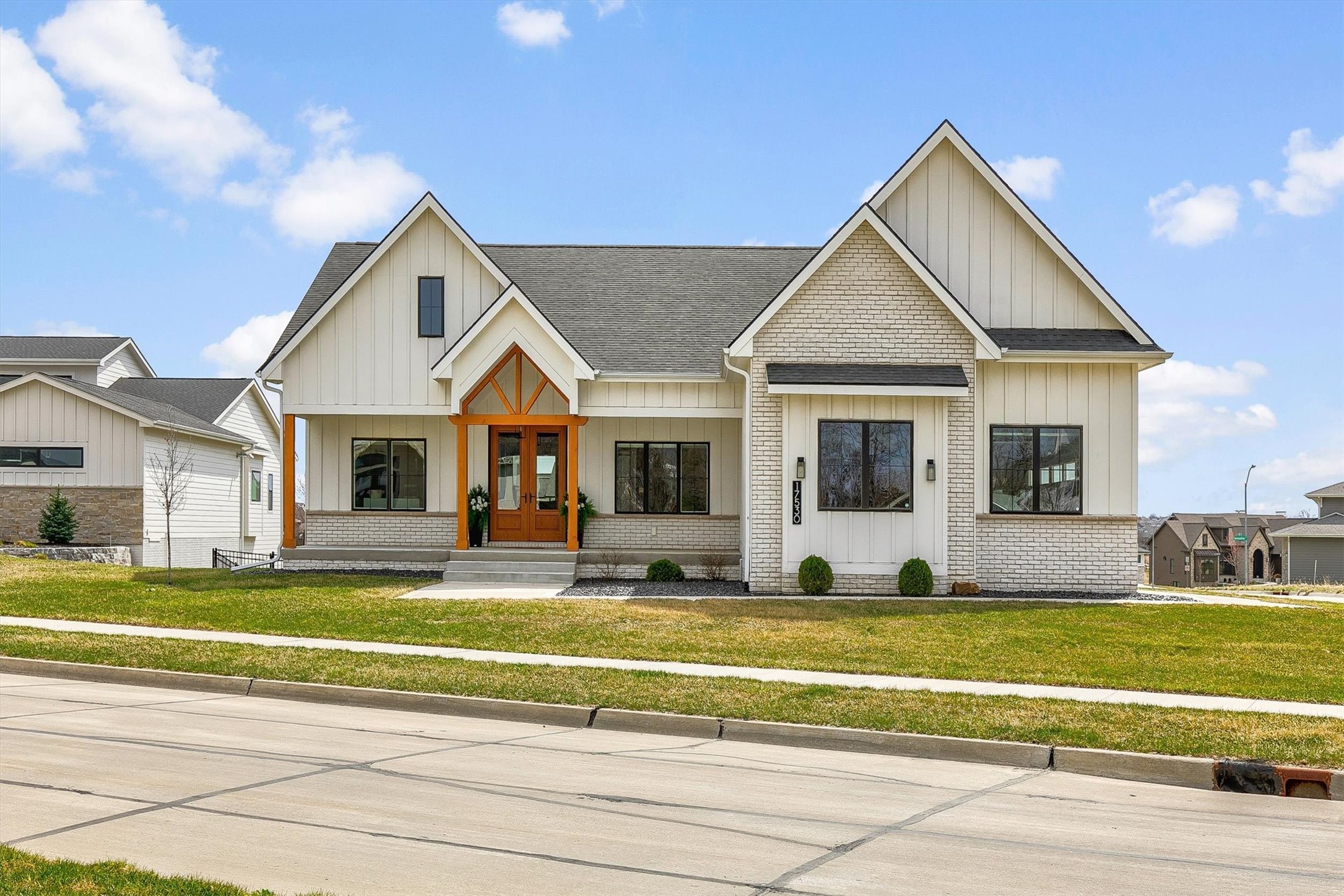 Clive, Iowa, 50325, United States, 5 Bedrooms Bedrooms, ,5 BathroomsBathrooms,Residential,Active,2035563