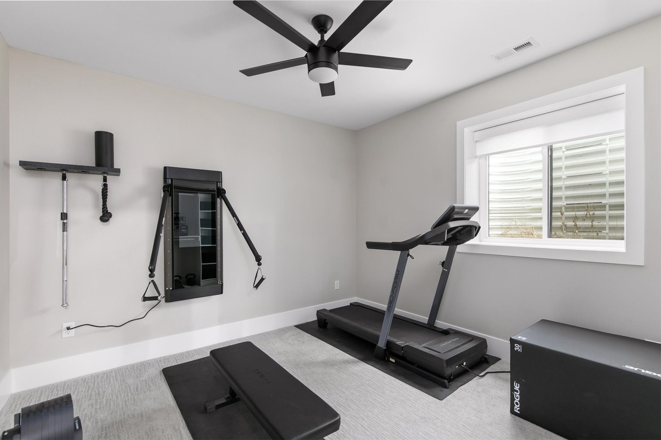 Clive, Iowa, 50325, United States, 5 Bedrooms Bedrooms, ,5 BathroomsBathrooms,Residential,Active,2035563