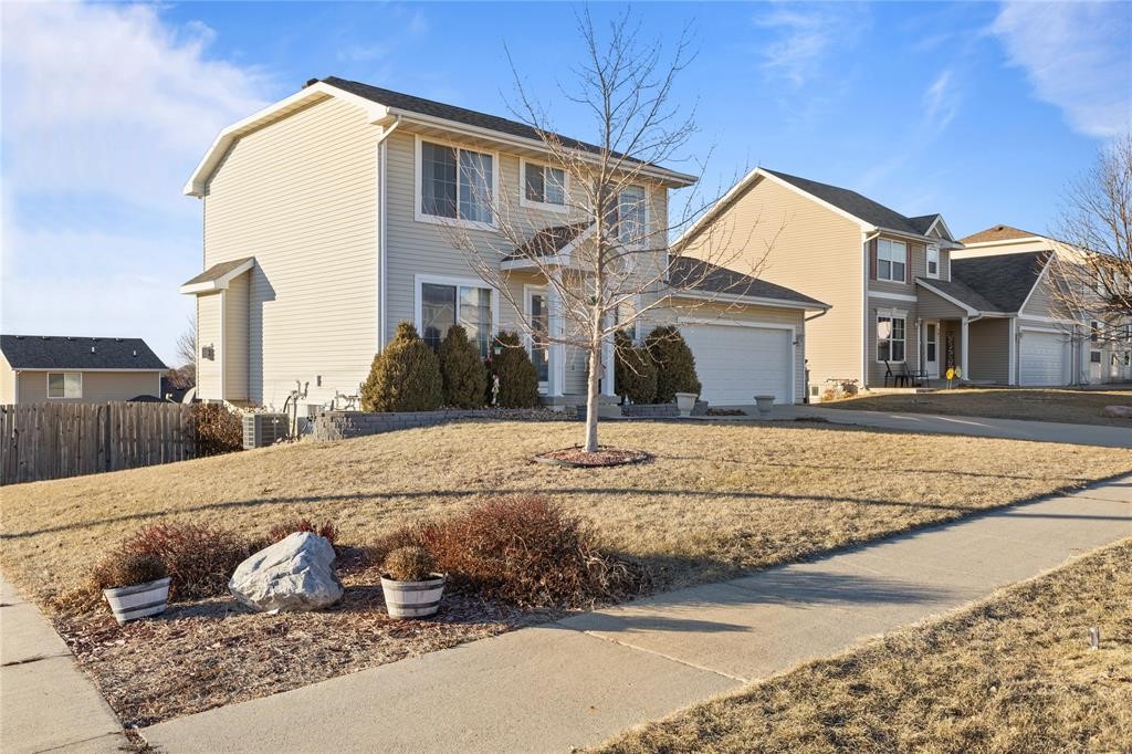 400 Coral Ridge Boulevard, Pleasant Hill, Iowa image 2