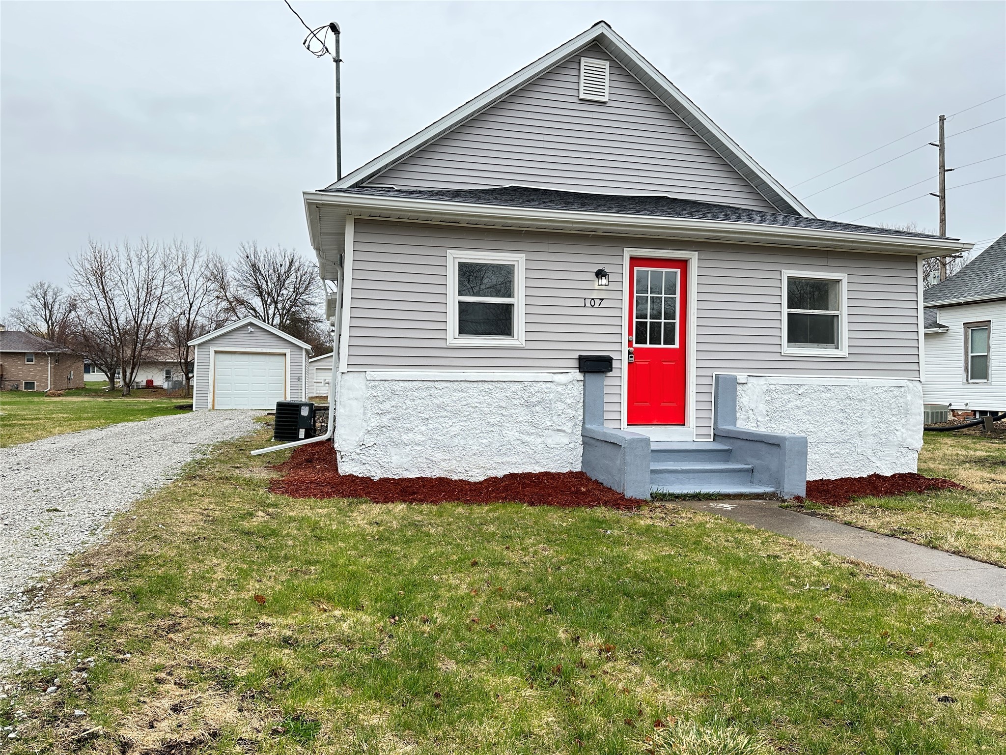 107 W Sycamore Street, Ogden, Iowa image 1