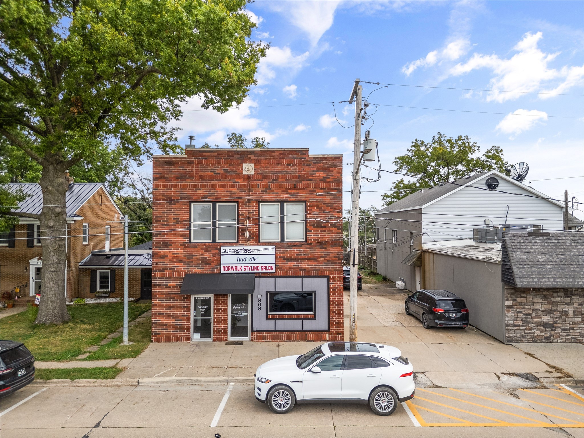 810 Main Street