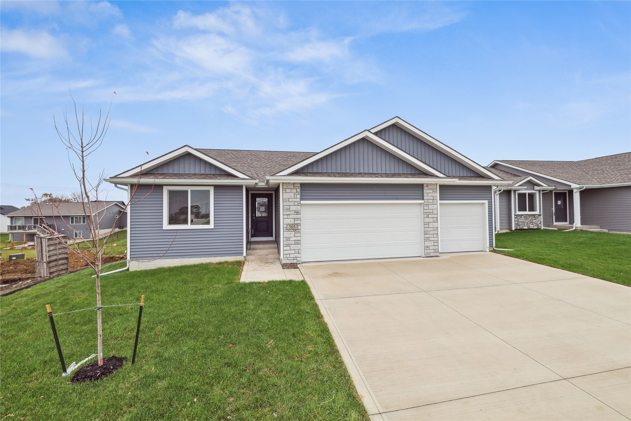 5120 Ella Ivy Court, Van Meter, Iowa image 1