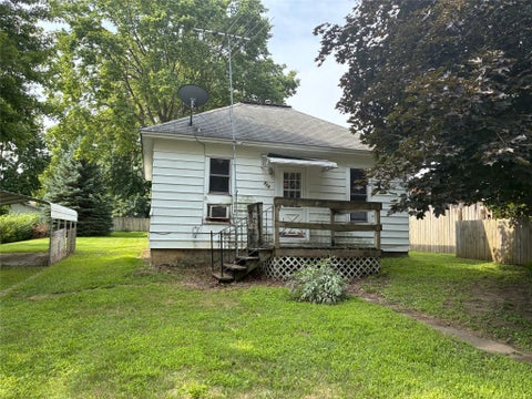 Homes For Sale - 714 E Benton Street<br/> Winterset, IA 50273