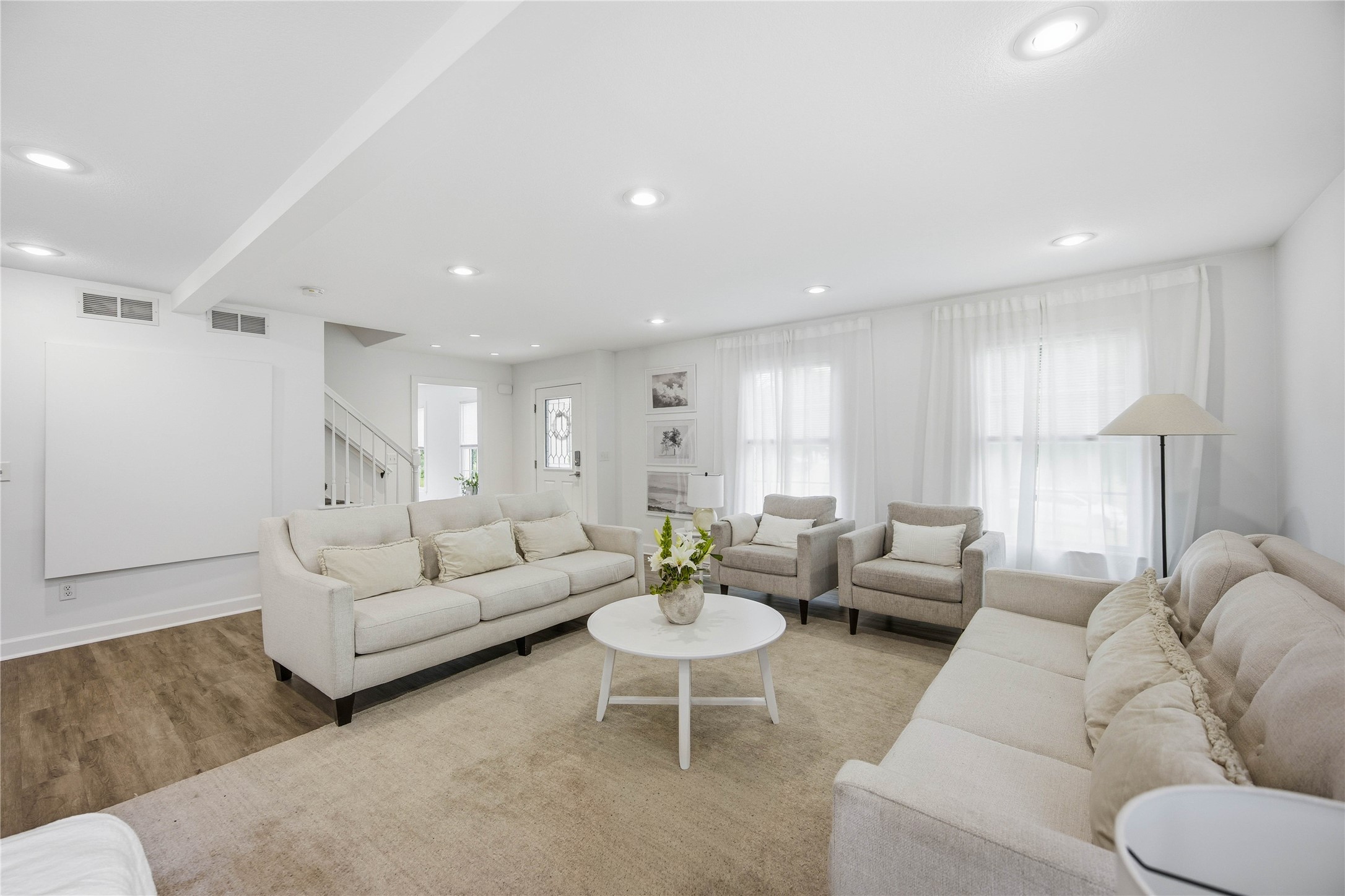 2764 NE 96th Place