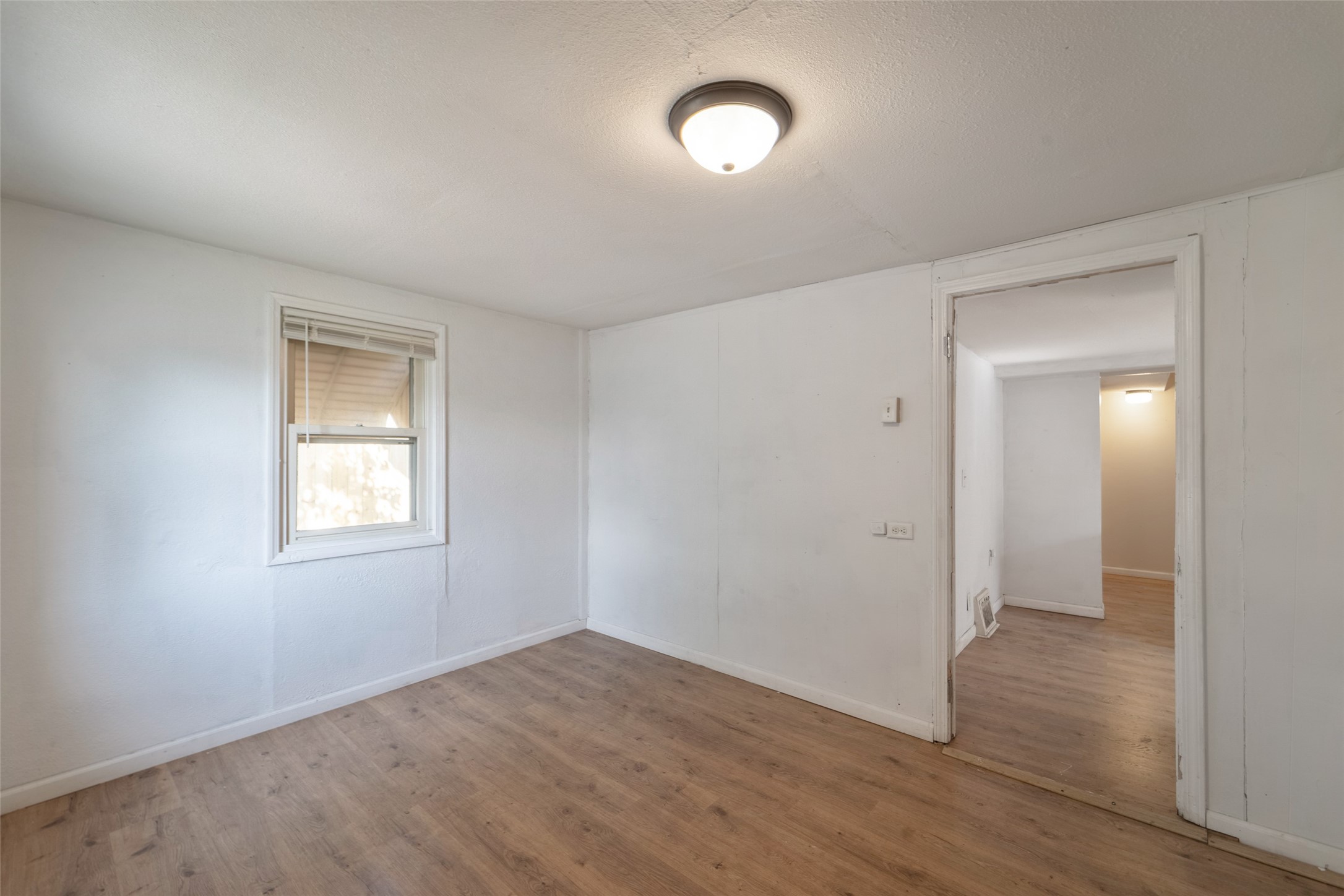 2523 Des Moines Street, Des Moines, Iowa image 16