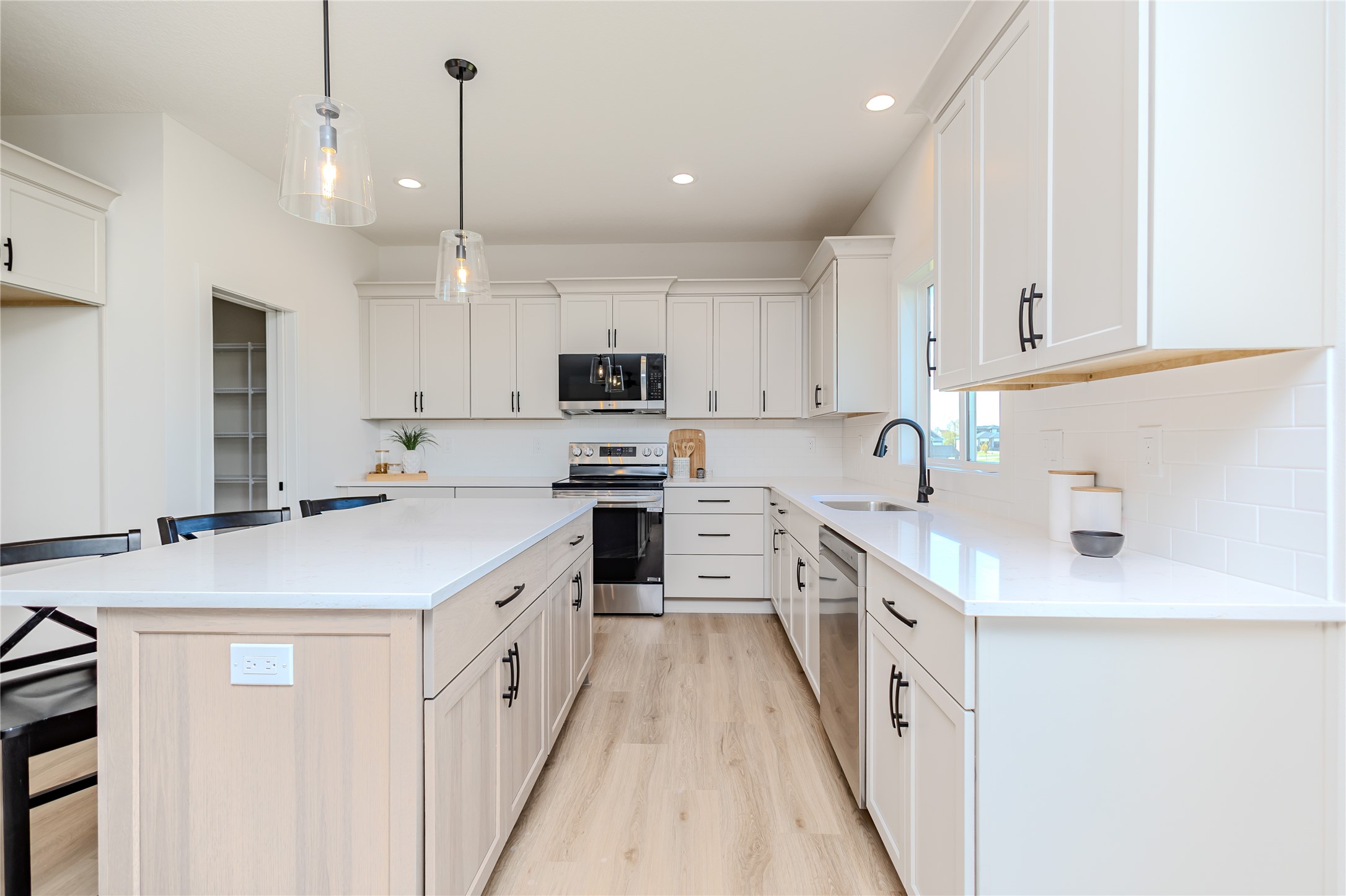 1845 Silver Maple Drive