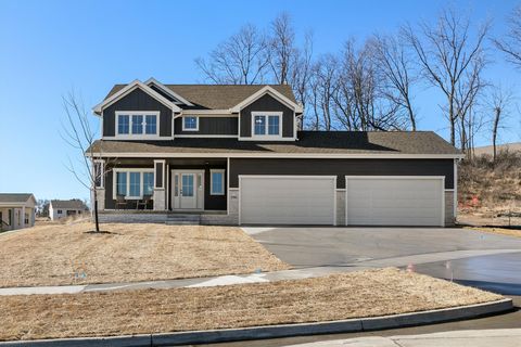 196 E Bridge Circle Polk City IA 50226