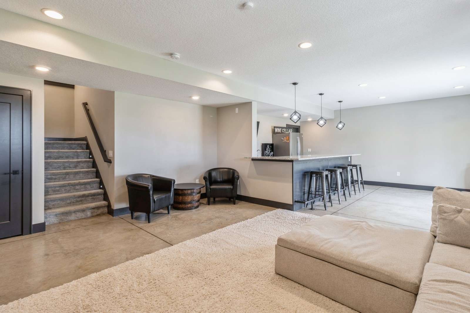 16216 Goldenrod Drive, Urbandale, Iowa image 30