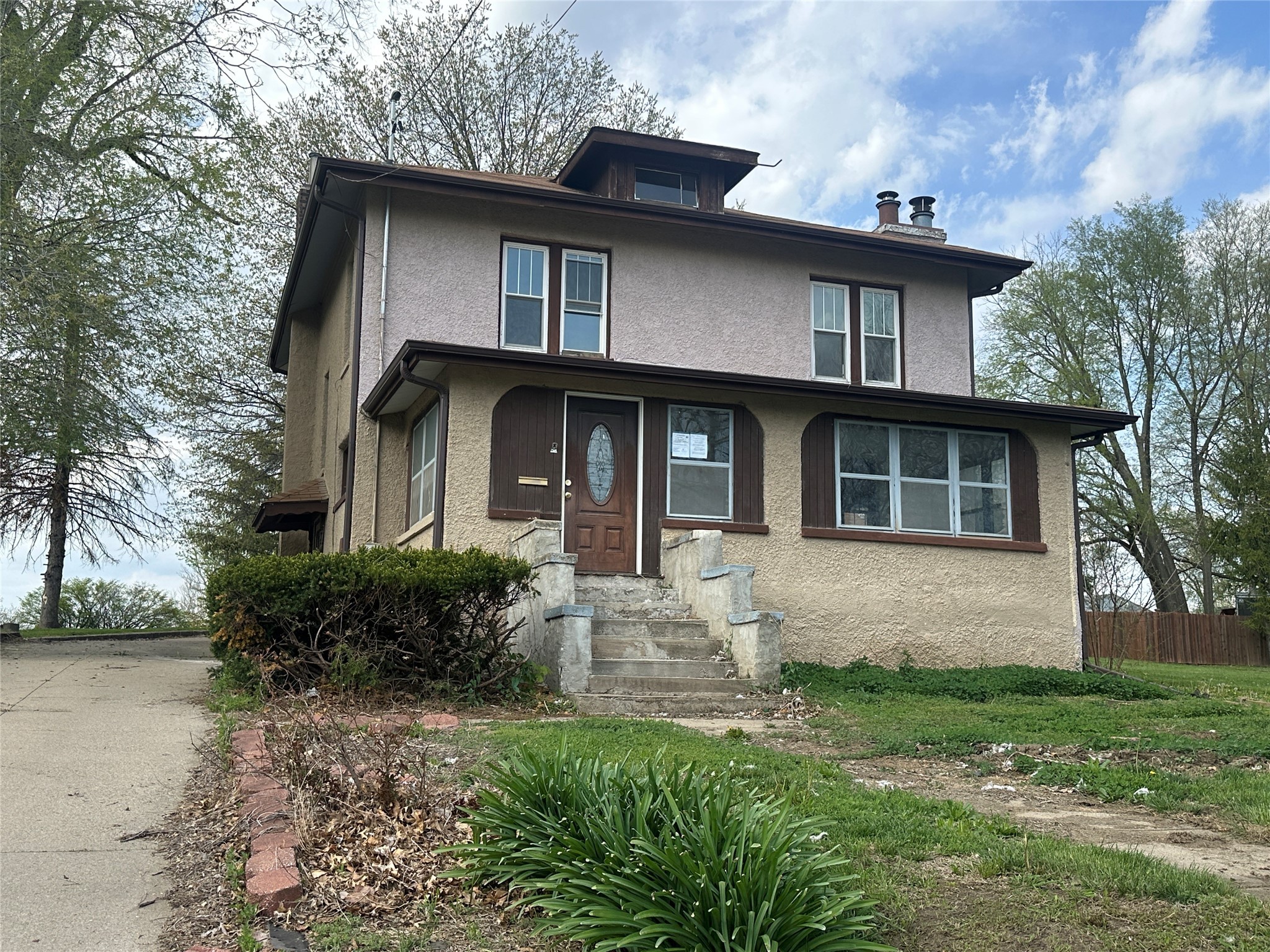 401 K Avenue, Oskaloosa, Iowa image 1