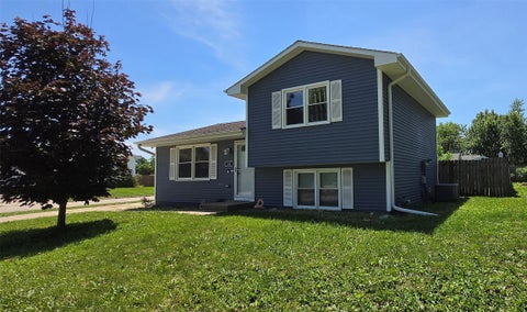 Homes For Sale - 512 NE 9th Street<br/> Grimes, IA 50111