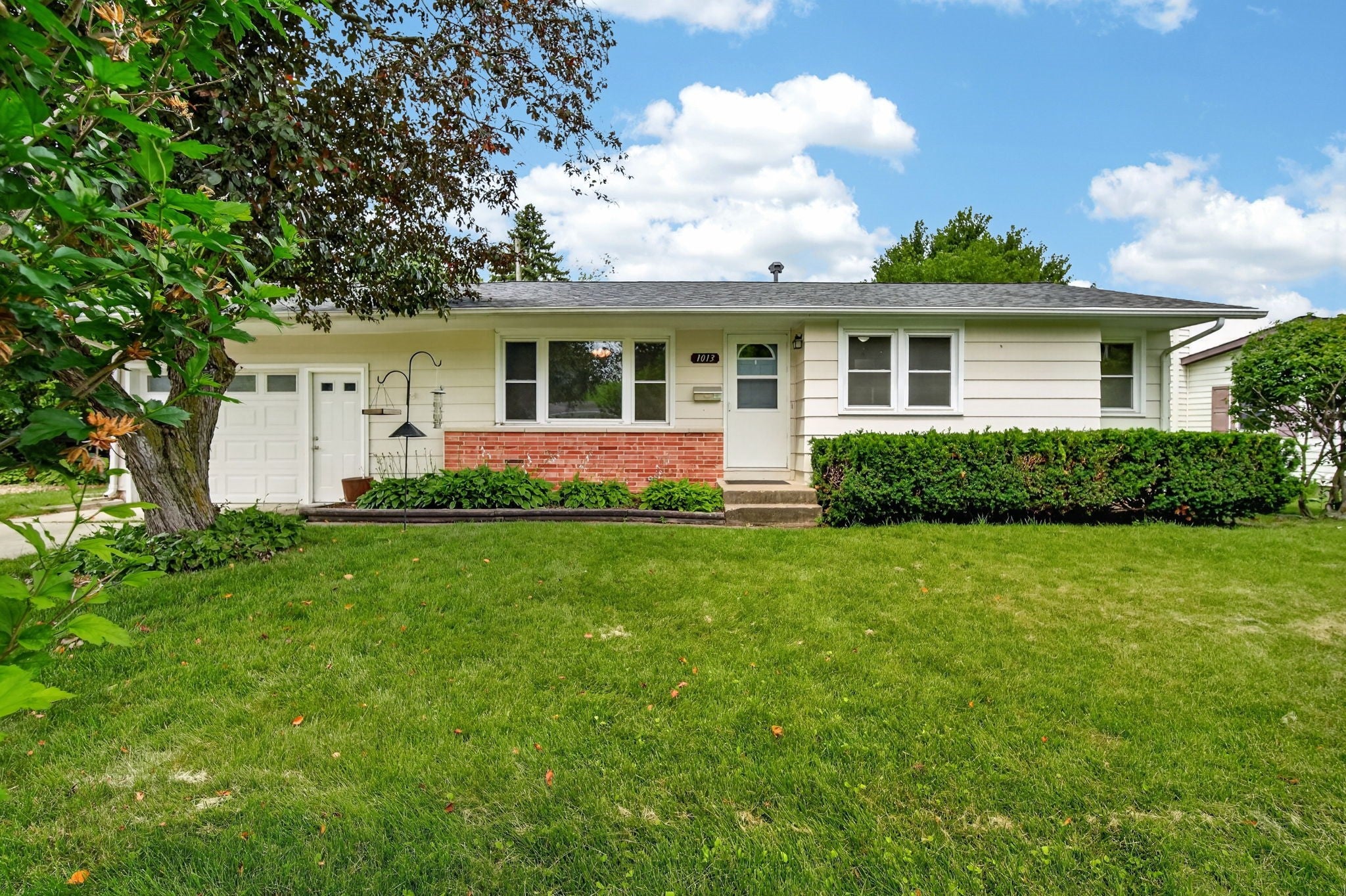 Photo 1 of 30 — 1013 Yuma Avenue, Ames, IA 50014
