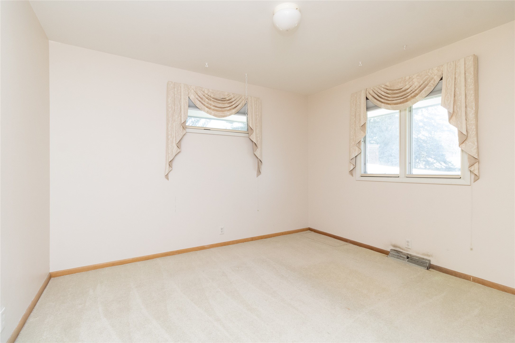 4622 Madison Avenue, Des Moines, Iowa image 24