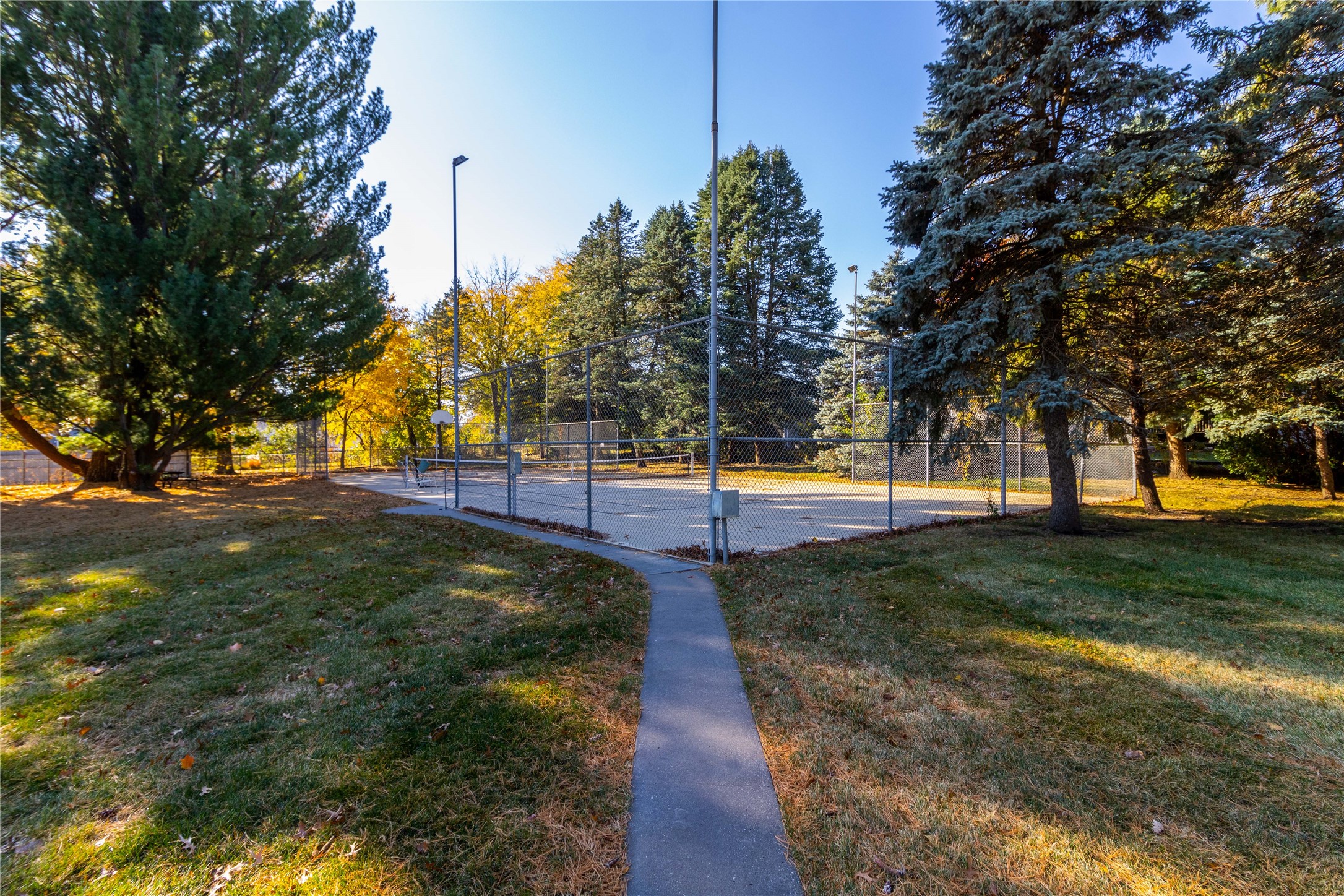 4622 Madison Avenue, Des Moines, Iowa image 31