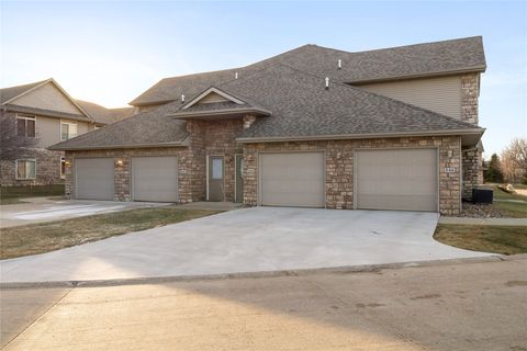Condo For Sale - 544 Carrie Lane<br/> Altoona, IA 50009