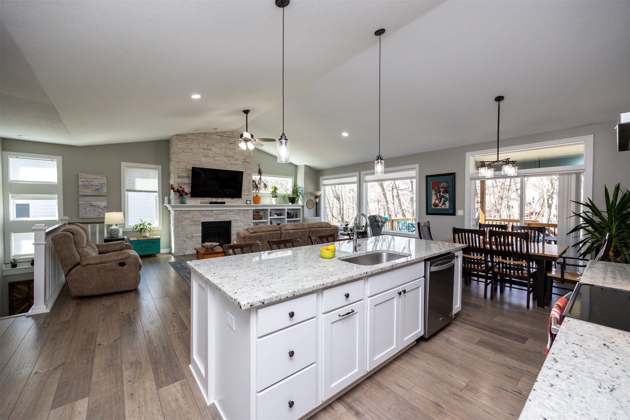 1601 Westside Drive, Polk City, Iowa image 3