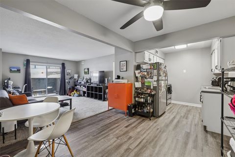 Condo For Sale - 9557 University Avenue #16<br/> Clive, IA 50325