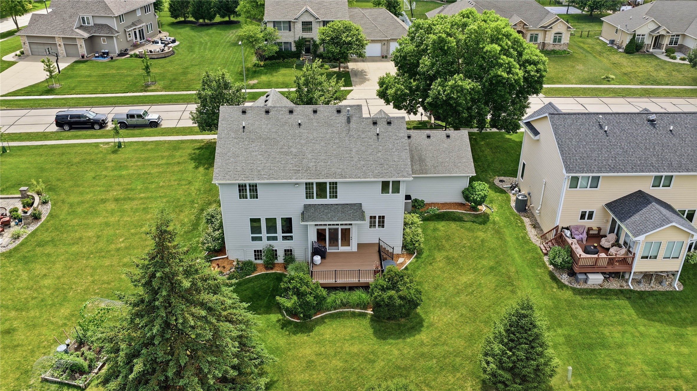 6609 Hampton Court